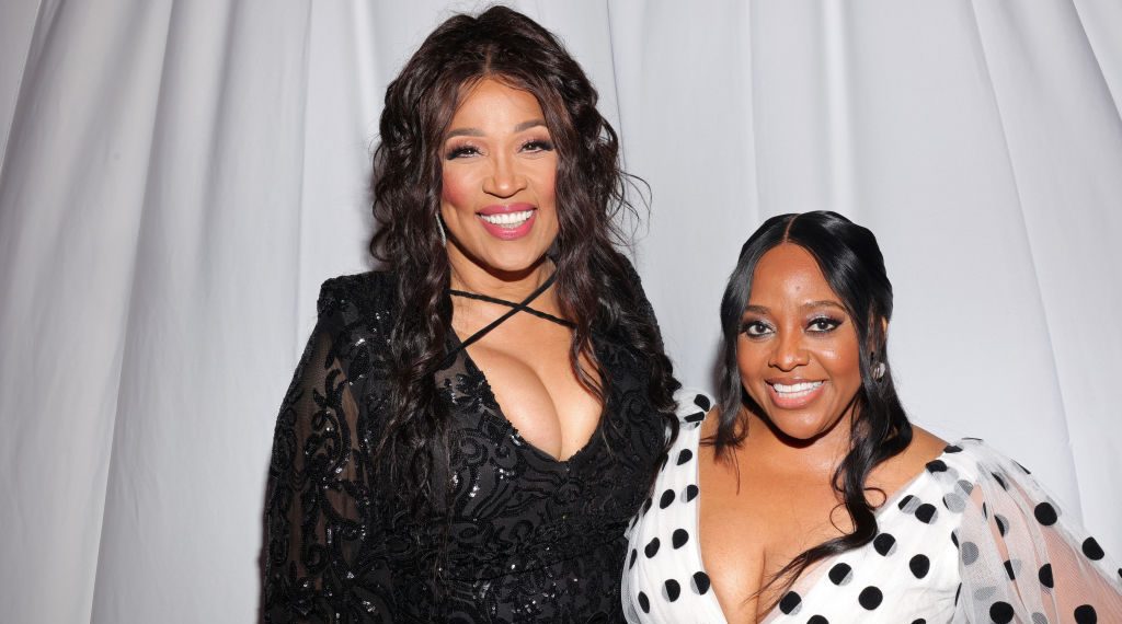 Sherri & Kym’s Hilarious ‘Boots On The Ground’ Dance Mishap