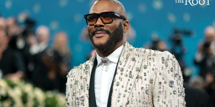 Tyler Perry Deals 'Mind Crack', According to Judge Joe Brown