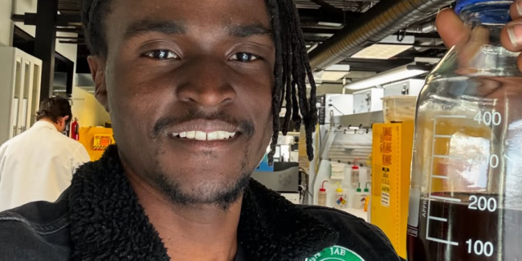 21-Year-Old Black Man Turns Plastic Waste Into Clean Energy