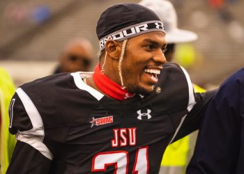 Shilo Sanders signs NFL contract with Tampa Bay