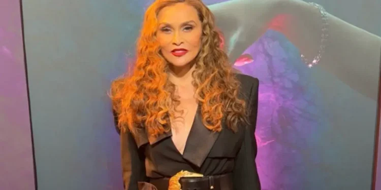 Tina Knowles Defends Viral Rumi Carter Moment, Says She Was Preventing an Onstage Injury