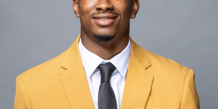 Transfer QB spins the block to in-conference HBCU rival