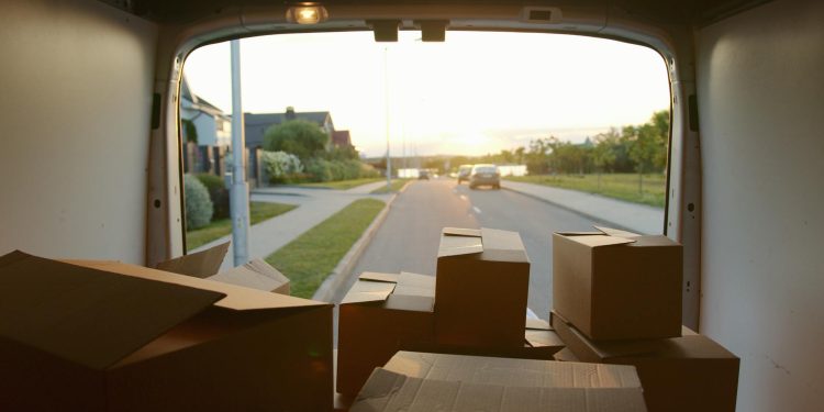 Senate approves bill to curb residential moving fraud