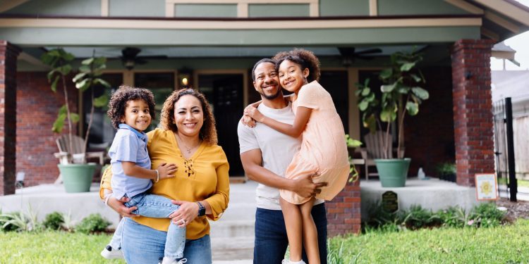 Is Now the Right Time to Buy a Home? Here’s How to Know You’re Financially Ready