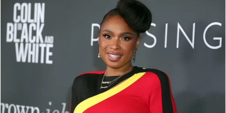 Jennifer Hudson Gets Roasted for Seeming Unprepared During Her Eddie Murphy Interview