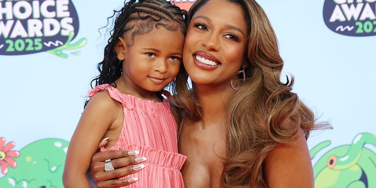 Victoria Monét Reveals Team Advised Against Her Pregnancy