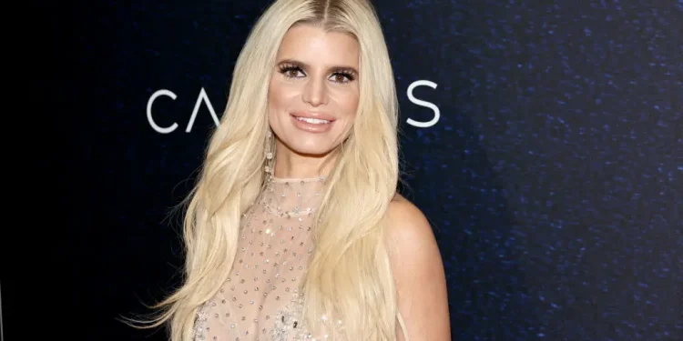 Jessica Simpson’s Bikini Photo Takes a Wild Turn as Fans Zoom In After 100-Pound Weight Loss