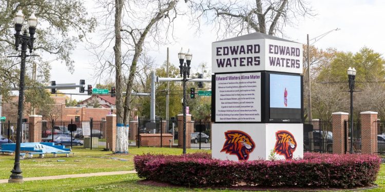 Edward Waters University Breaks Records with Spike in Applications for Fall 2025