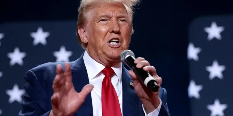 Donald Trump’s Explosive Reaction to Bright Lights Leaves Folks Shocked and Speechless