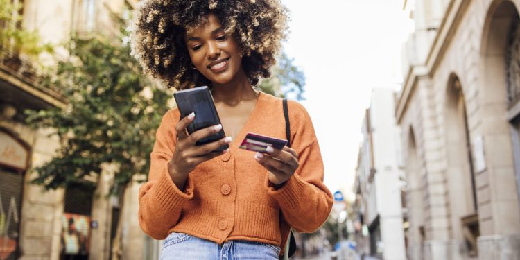 How to Protect Your Money from Scammers Effectively