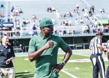 Michael Vick arrival sparks excitement, city to help out