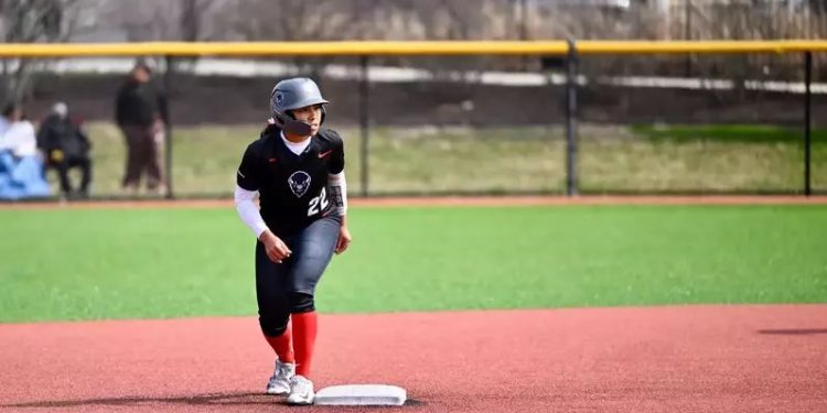 Howard softball takes over first place in the MEAC with weekend sweep
