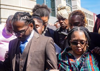 Trayon White awaits verdict after jury fails to decide