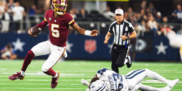 Commanders star Jayden Daniels leaves game with elbow injury