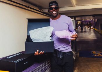 Terrell Owens Gifts Shoes to Daughter’s HBCU Volleyball Team