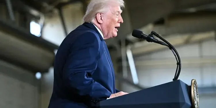 Trump Pats Himself on the Back — Then Looks Around the Room for Validation That Never Comes Before Getting a Chilly Reaction