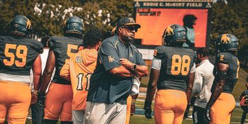 JCSU Football Beats Fayetteville State on Late Touchdown