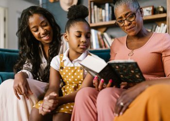 Grandparents find ways to bond through reading aloud