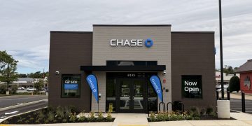 Chase opens newest Greater Washington branch in Oxon Hill