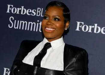 Fantasia Barrino Turns Heads After Stepping Out with a Completely ‘Different’ Look and One Photo Throws Fans Off