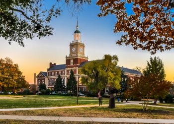 HBCU News – Howard University Researchers Advance Decade-Long Study of HIV and Sickle Cell Disease