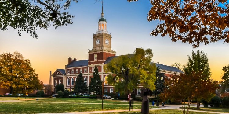 HBCU News – Howard University Researchers Advance Decade-Long Study of HIV and Sickle Cell Disease