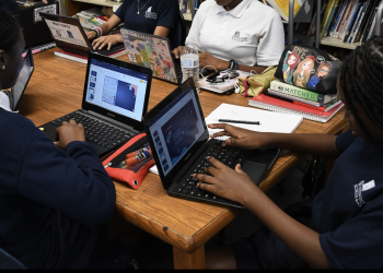 D.C. students demand balance amid screen time debate